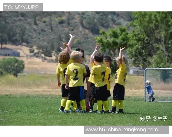 贝林厄姆:从青涩新星到足球场上的璀璨明珠之路 贝林厄姆:从青涩新星到足球场上的璀璨明珠之路