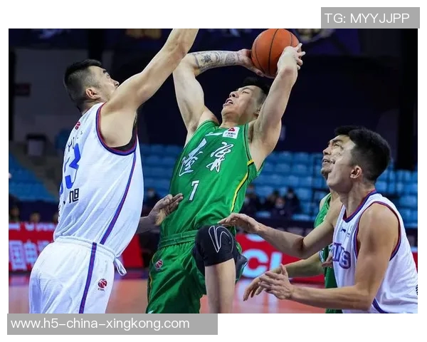 CBA明星队直播盛宴篮球激情四溢精彩瞬间尽在眼前